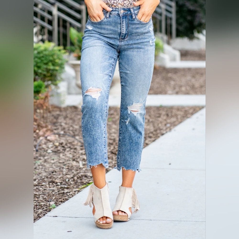 Judy Blue High Rise Cropped Boot Cut Size 11/30